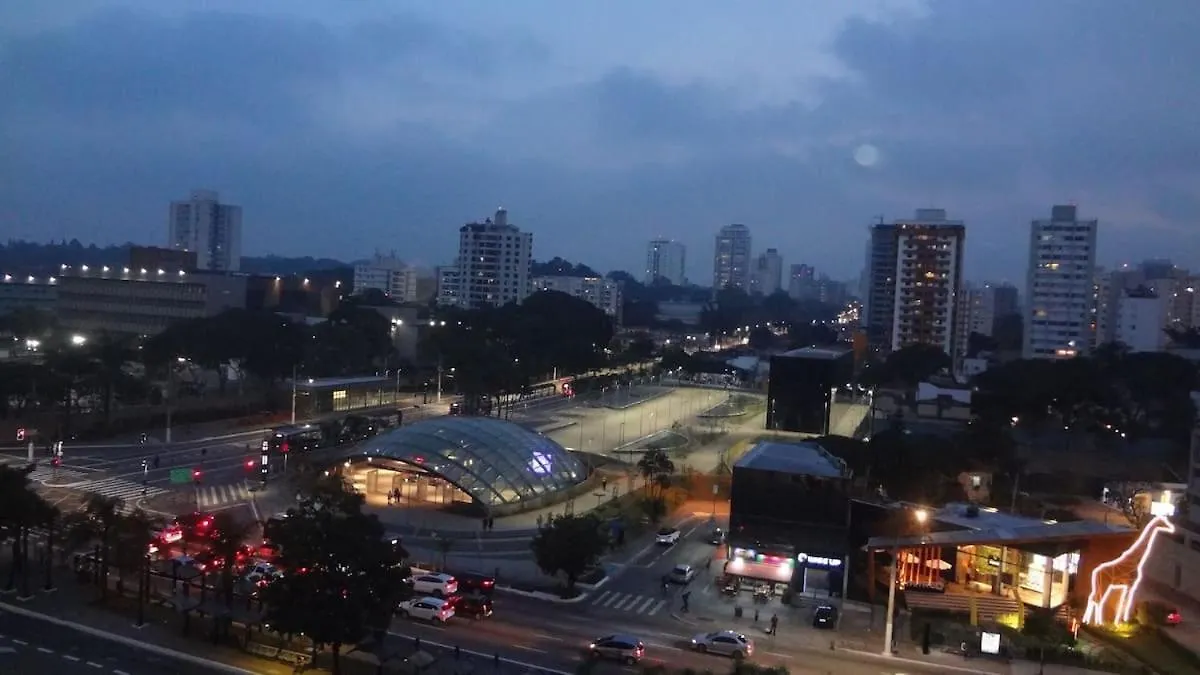 Lägenhet Brooklin Studios I Em Frente Ao Metro Brooklin São Paulo Brasilien